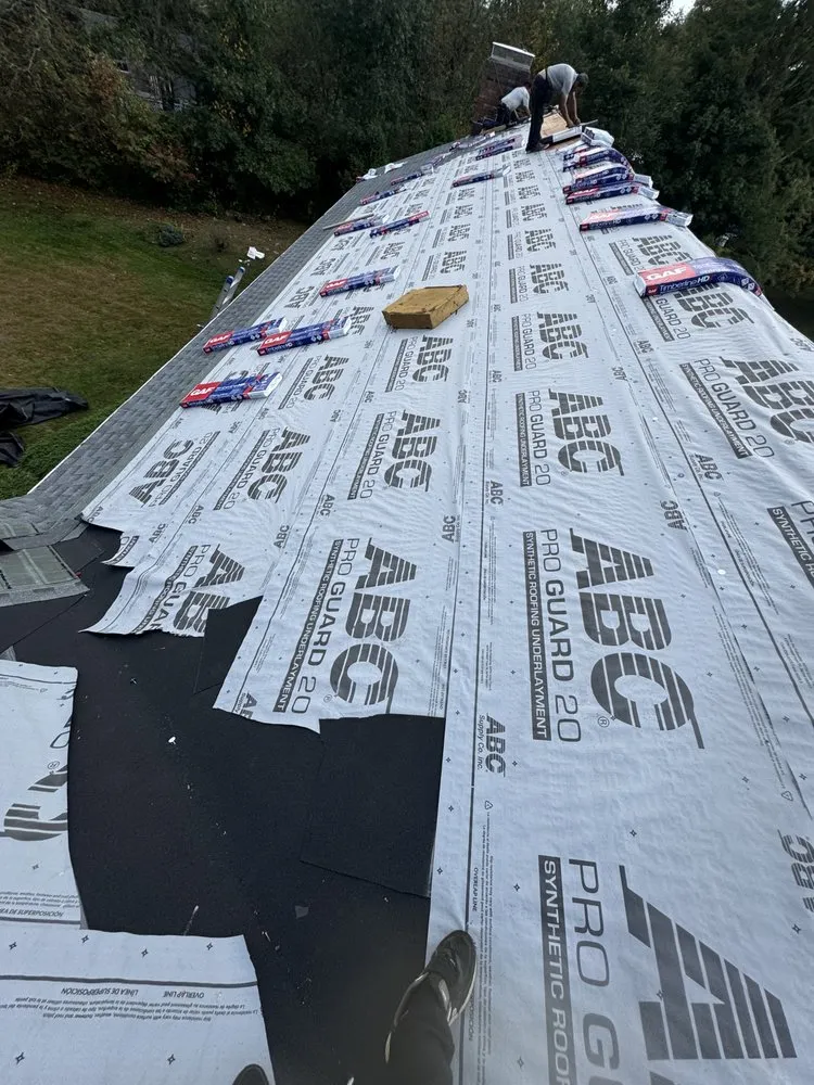 Slide of Mejia Roofing