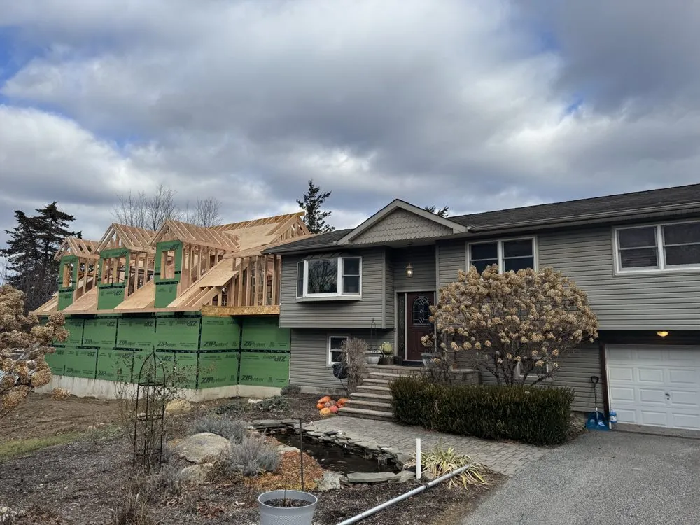 Slide of Mele Building & Excavation