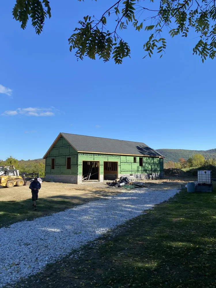 Slide of Mele Building & Excavation