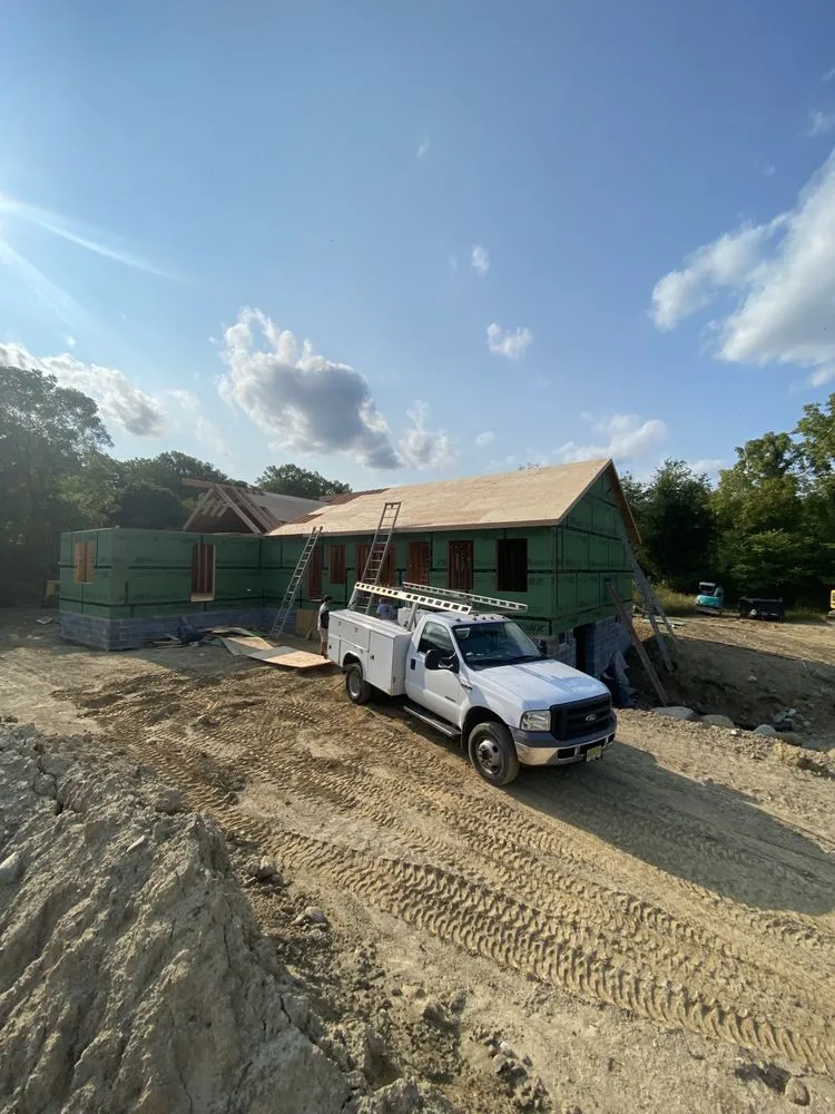 Slide of Mele Building & Excavation