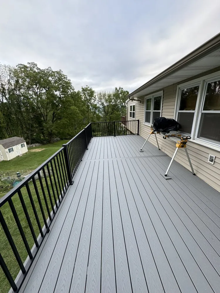 Slide of Mele Building & Excavation