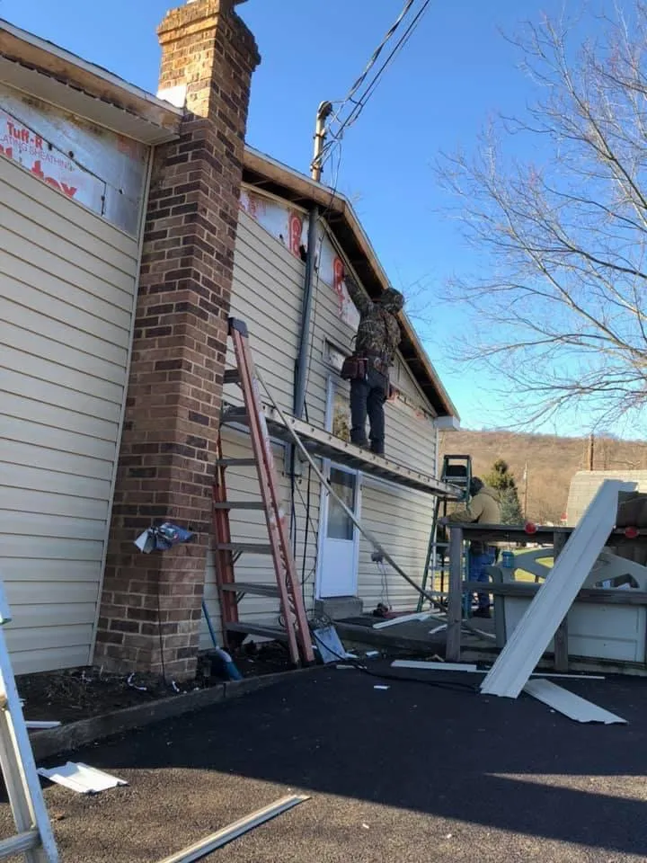 Slide of Melendez Construction