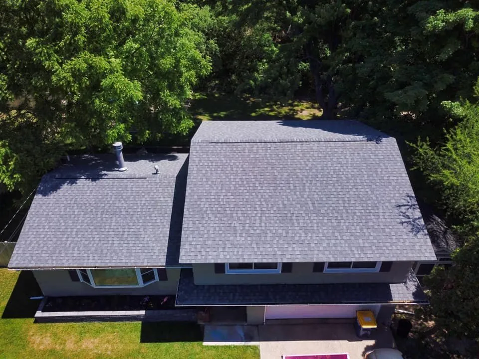 Slide of Melo Roofing