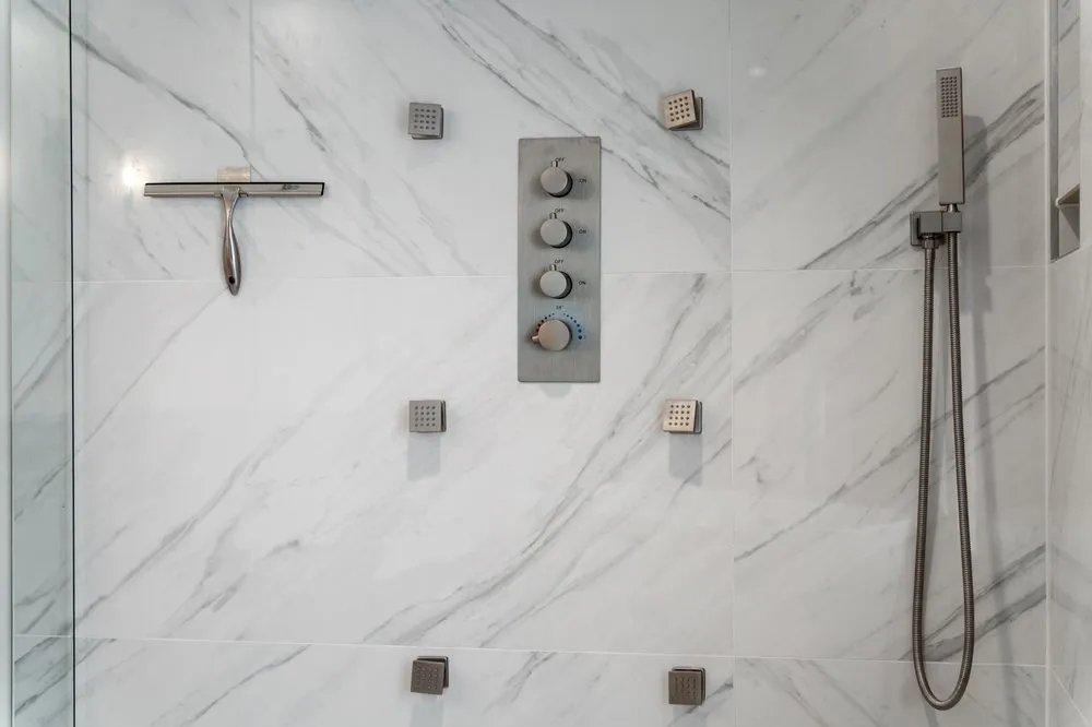 Slide of Memar Interiors