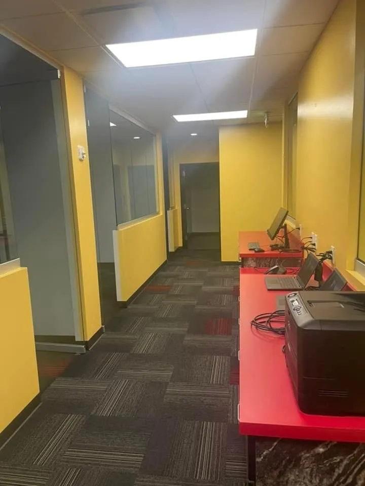 Slide of Men Of Many Hats