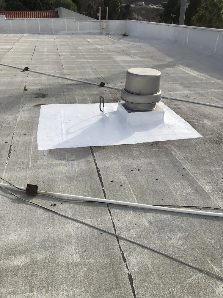 Slide of Mencho's Roofing & Repairs