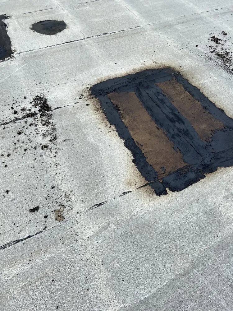 Slide of Mencho's Roofing & Repairs