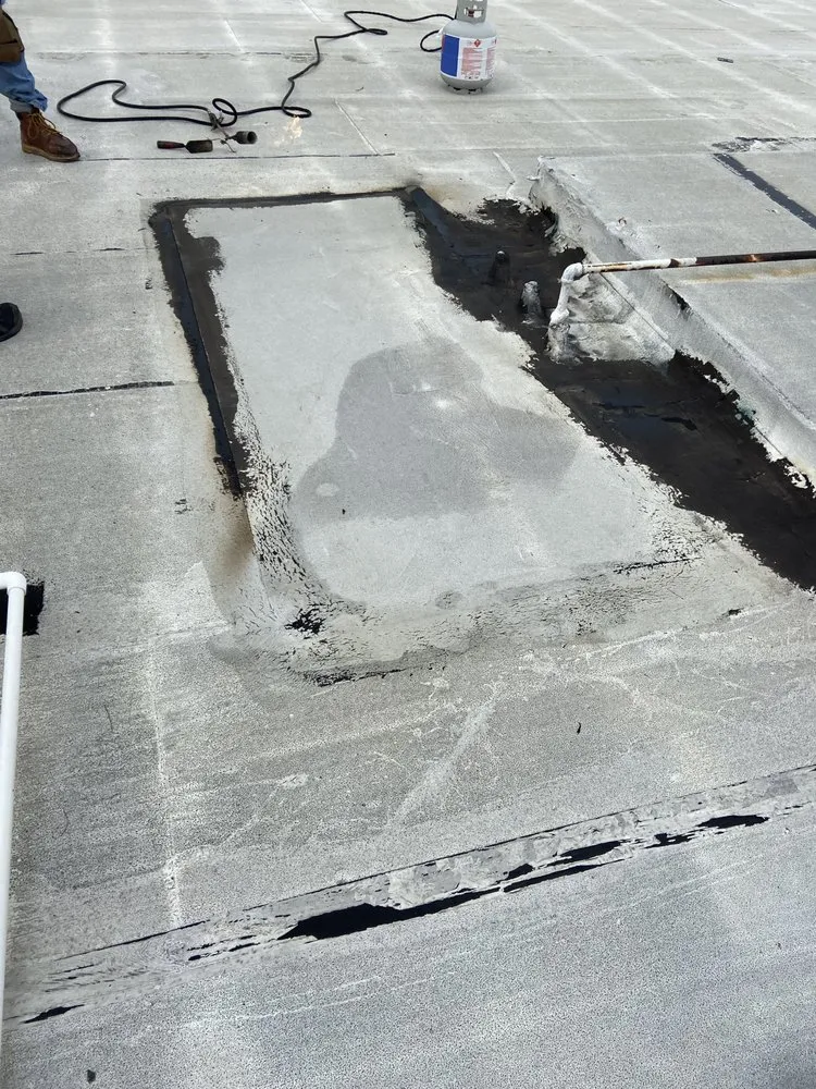 Slide of Mencho's Roofing & Repairs