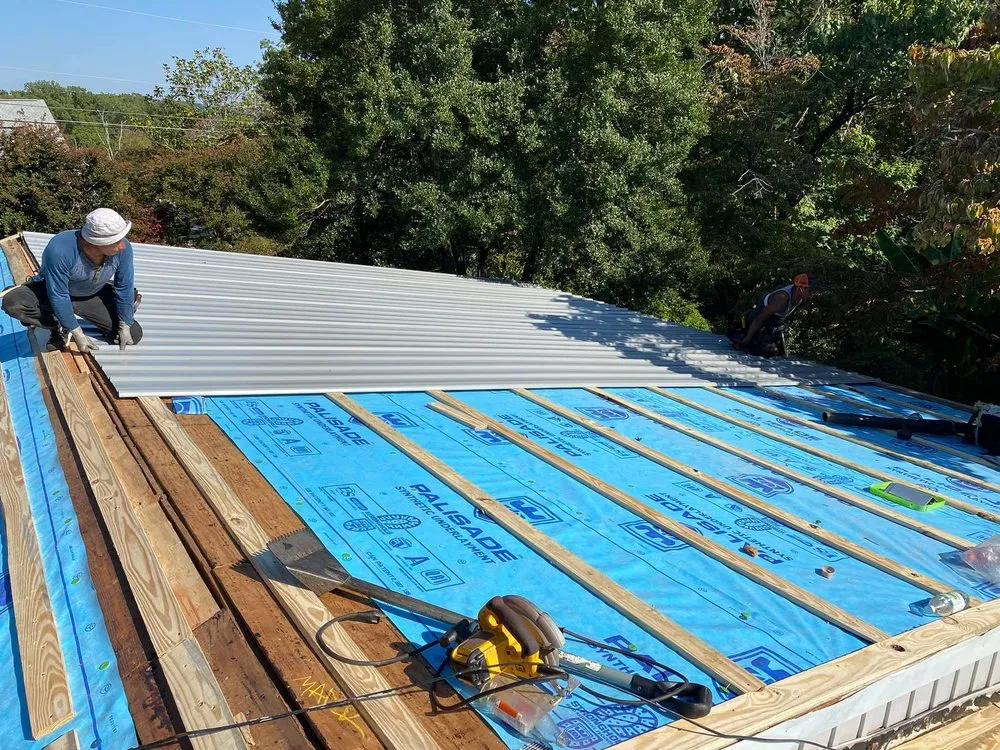 Slide of Mendez Construction