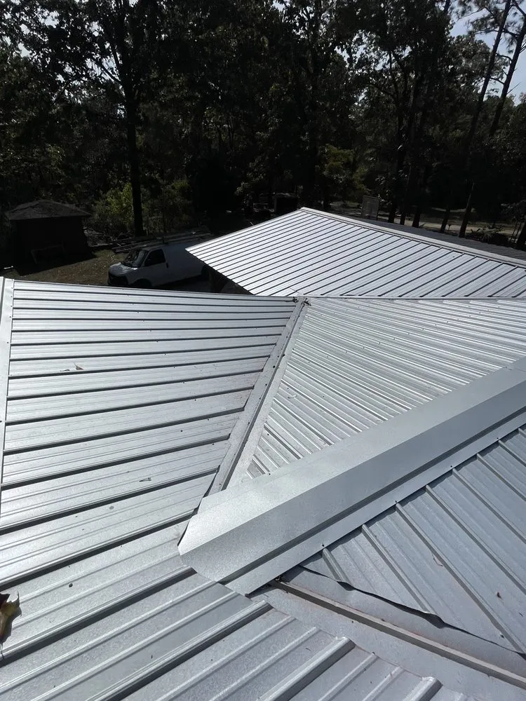 Slide of Mendez Men Construction