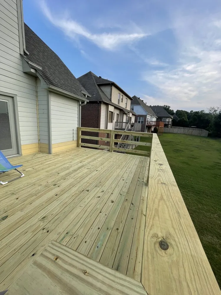 Slide of Mendez Men Construction