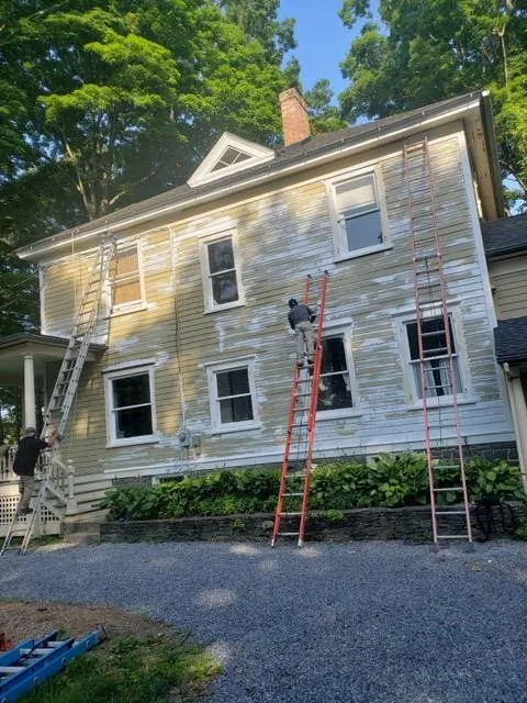 Slide of Mendez Painting & Construction