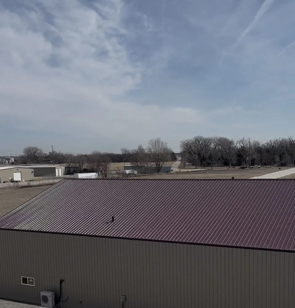 Slide of Mendez Roofing