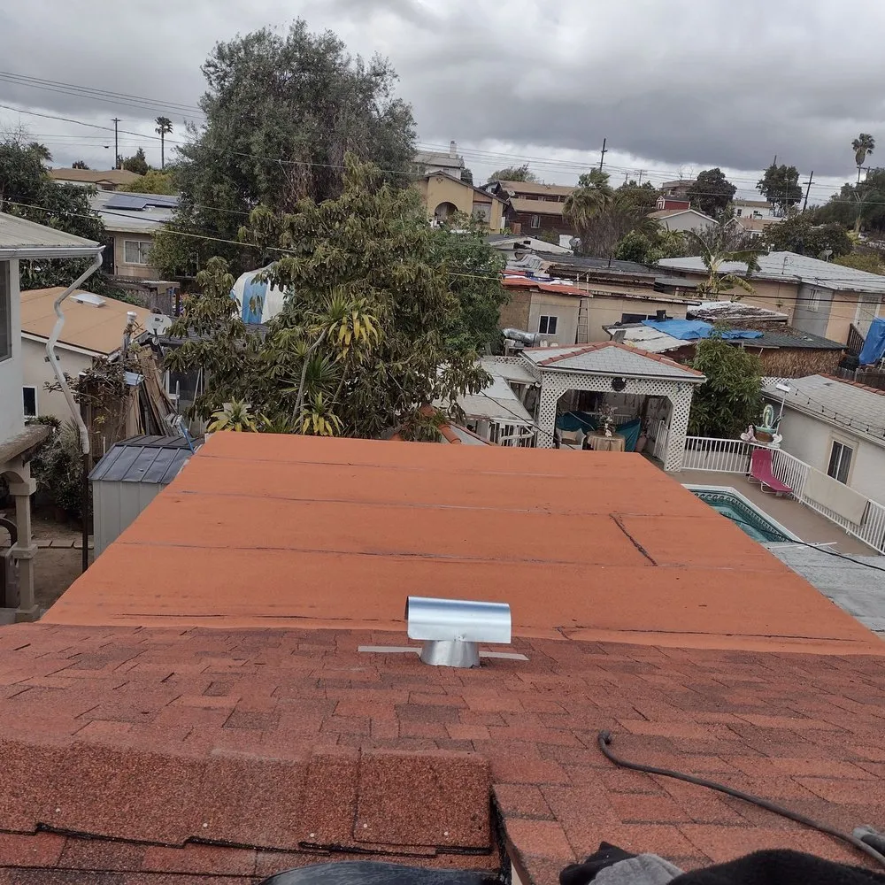 Slide of Mendez roofing
