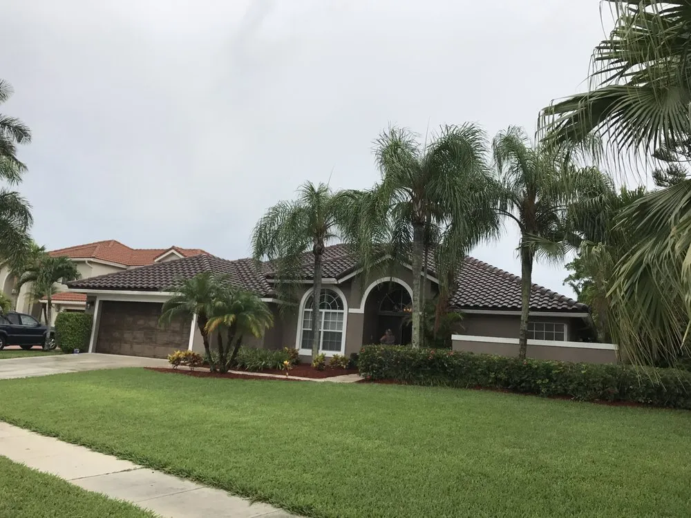 Slide of Mendieta Roofing
