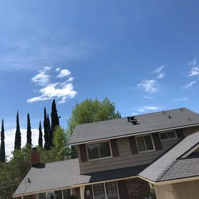 Mendoza Roofing Logo