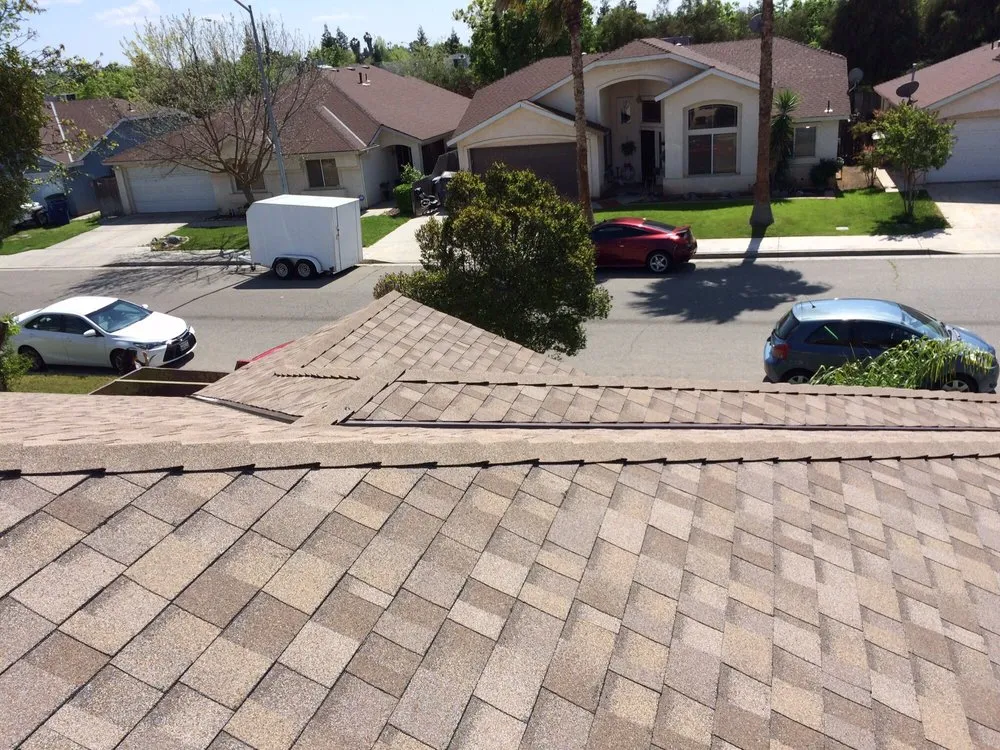 Slide of Meraz Roofing