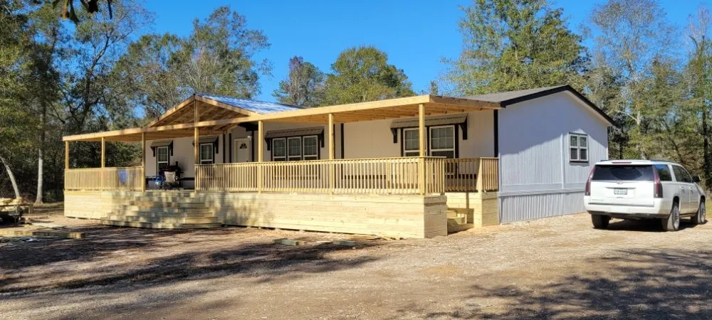 Trusted metal roofing installation in Burkeville, TX - Merican Builders