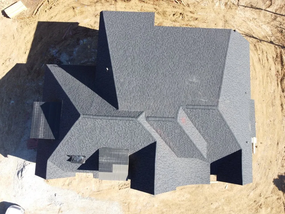 Licensed roof leak repair in St. Louis, MO - Meridian Roofing and Renovation