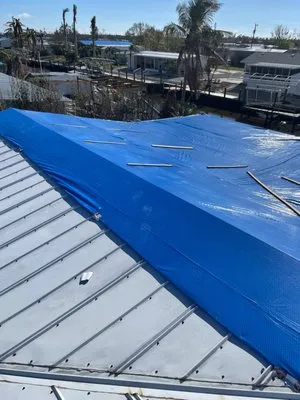 Merillat Roofing Logo