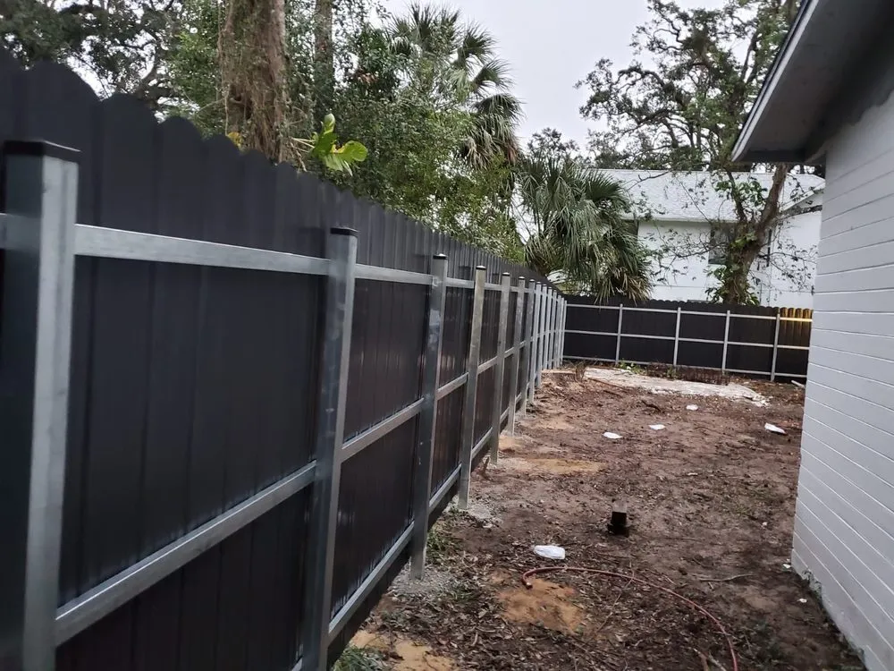 Slide of Metal Fence Guajiro