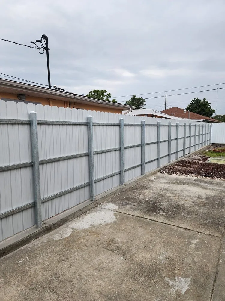 Slide of Metal Fence Guajiro