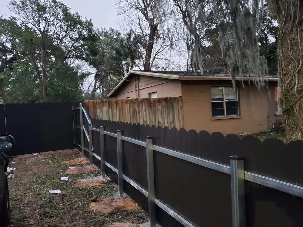 Slide of Metal Fence Guajiro