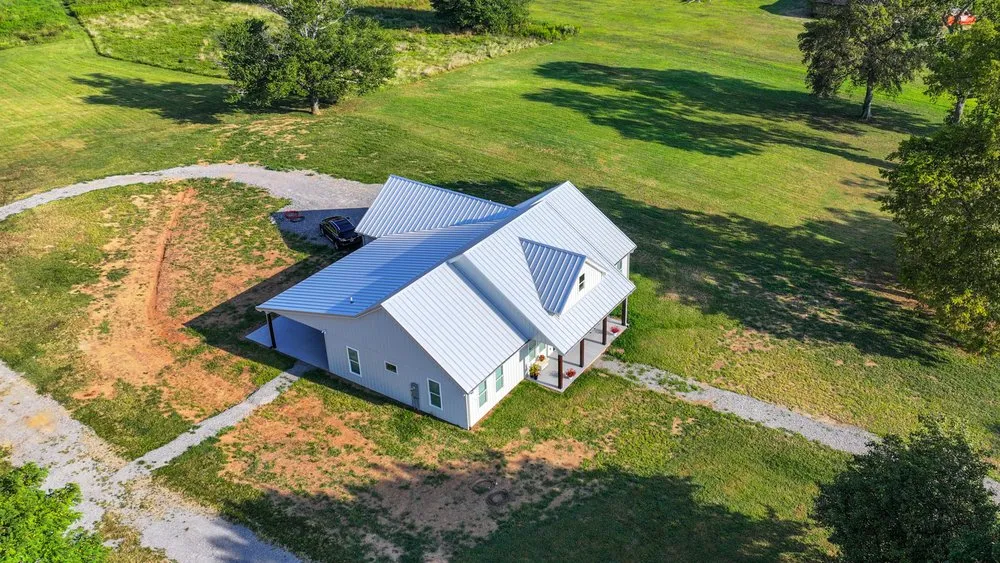 Slide of Metal Masters Roofing