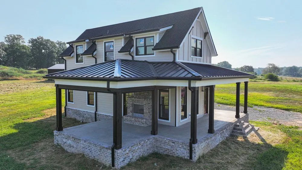 Slide of Metal Masters Roofing