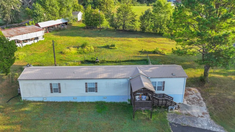 Slide of Metal Masters Roofing