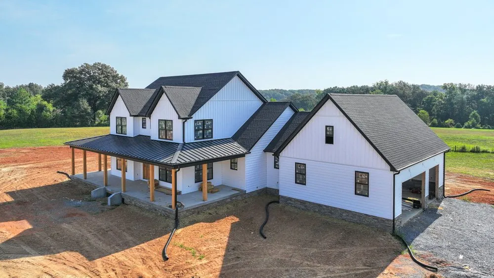 Slide of Metal Masters Roofing