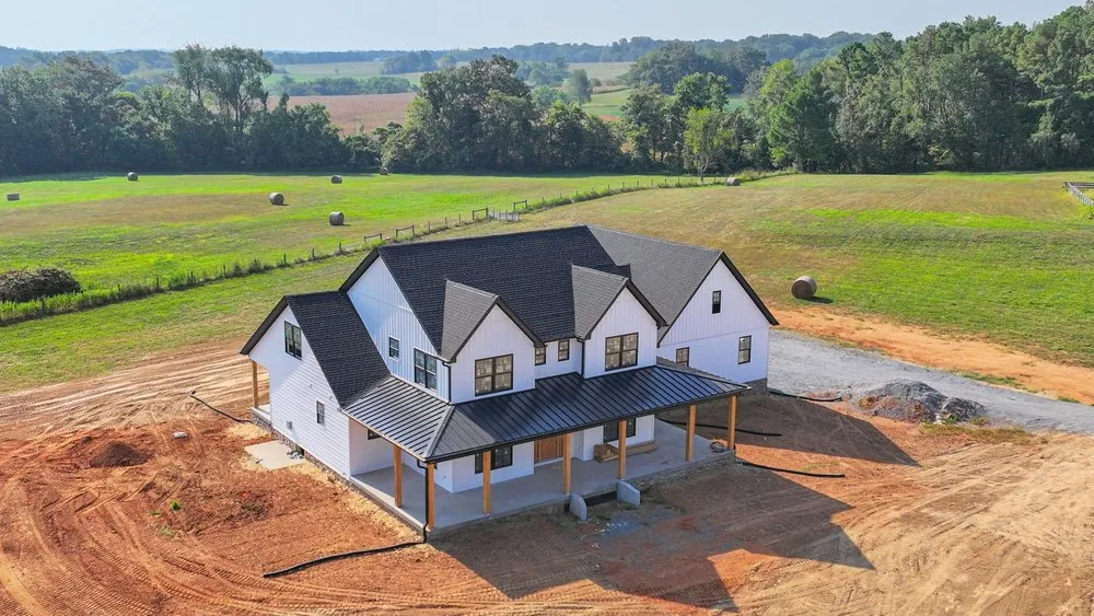 Slide of Metal Masters Roofing