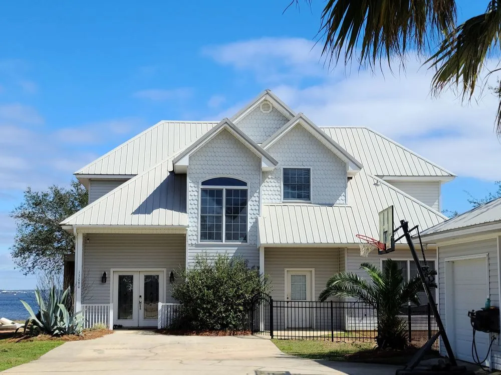 Slide of Metal Roofing HeadQuarters