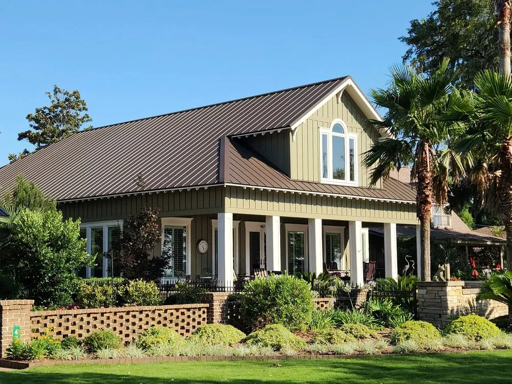 Slide of Metal Roofing HeadQuarters