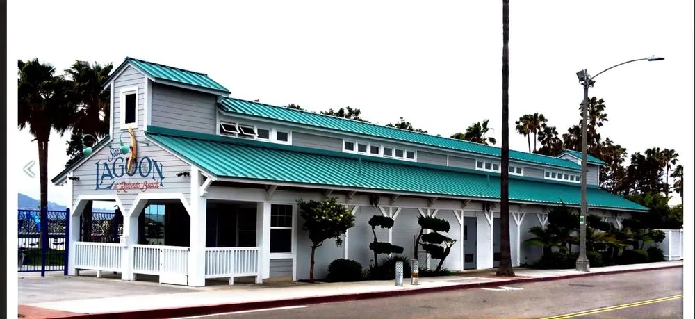 Top-rated residential roofing service in Orange County, CA by Metal Roofing