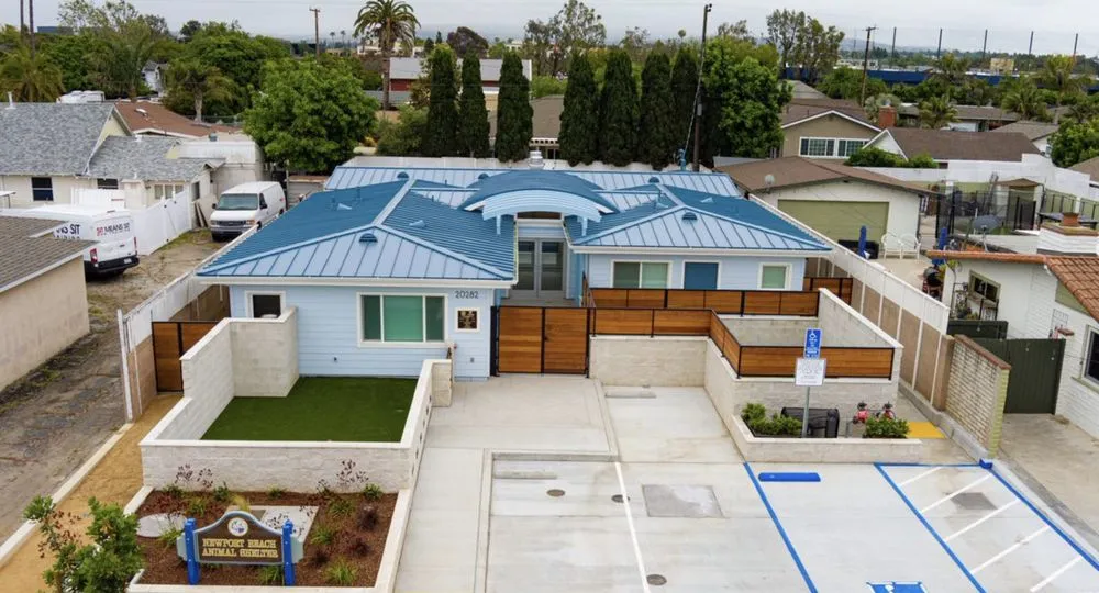 Reliable flat roof repair in Orange County, CA - Metal Roofing