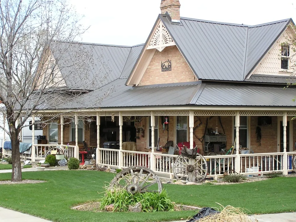 Top-rated storm damage roof repair experts serving Central valley, UT - Metal Worx Roofing