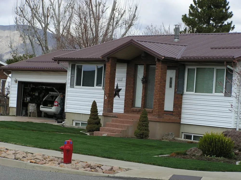 Trusted residential roofing service experts serving Central valley, UT - Metal Worx Roofing