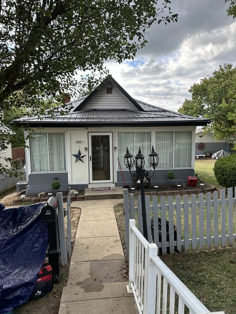 Slide of Metalla Contracting