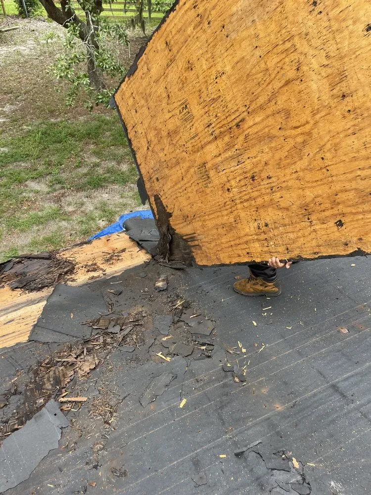 Slide of Metro Builders