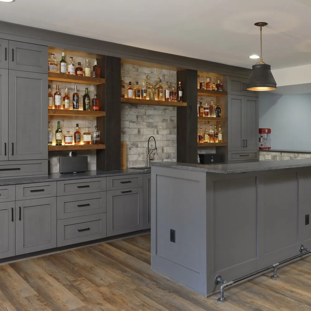 Slide of Metro Design Build Group