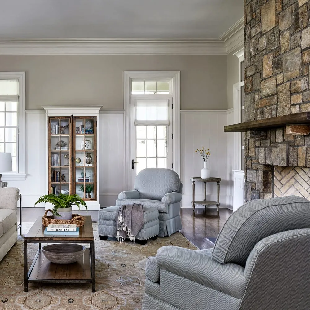 Slide of Metro Design Build Group