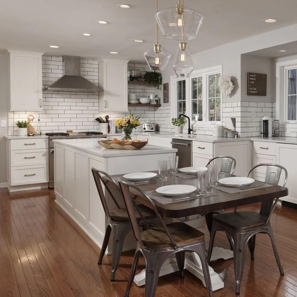 Slide of Metro Design Build Group