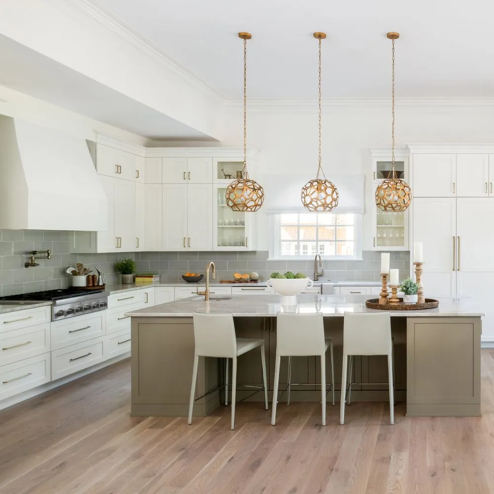 Slide of Metro Design Build Group