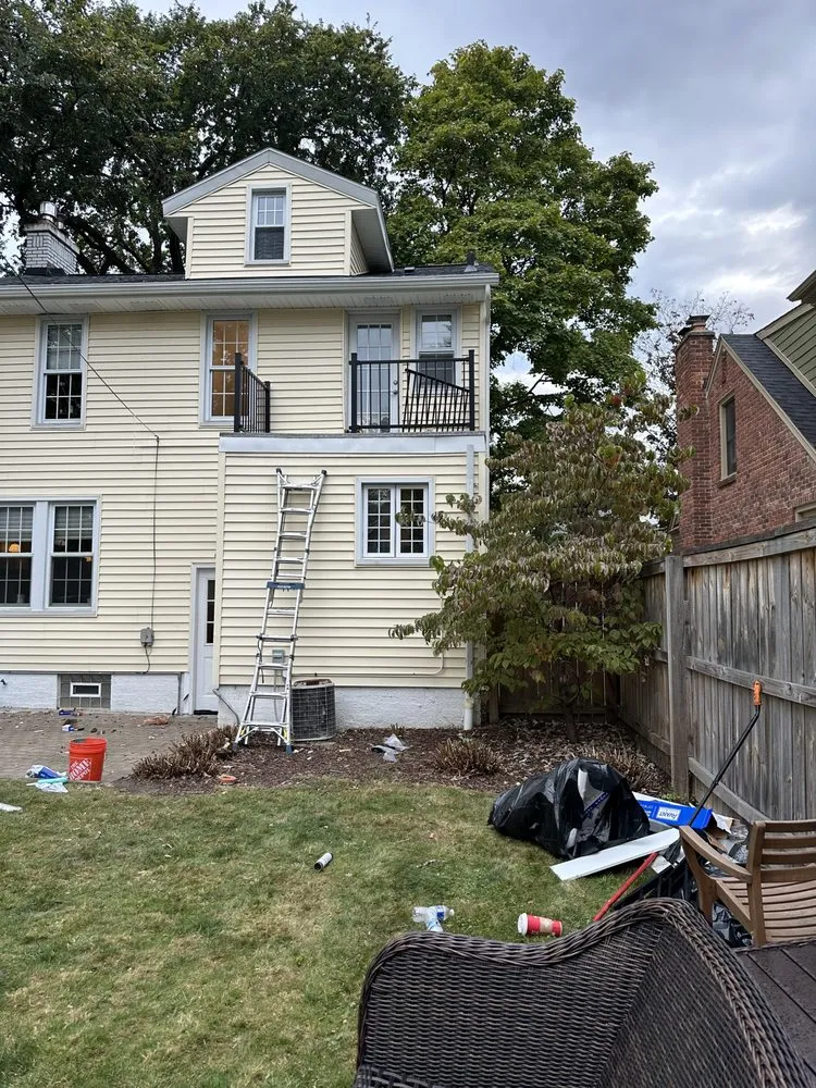 Slide of Metro Detroit Flat Roof