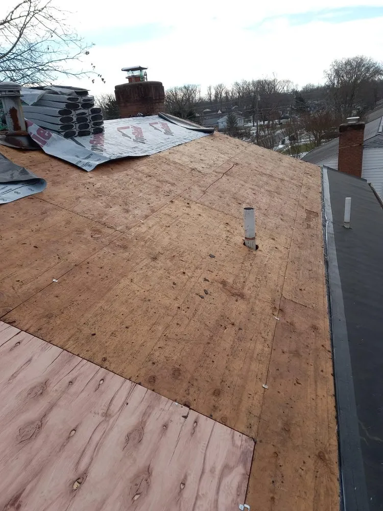 Slide of Metro Home Improvement