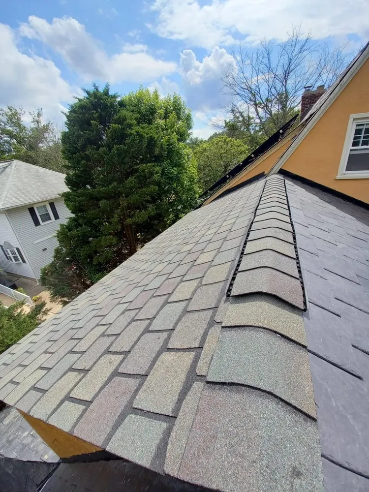 Slide of Metro Home Improvement