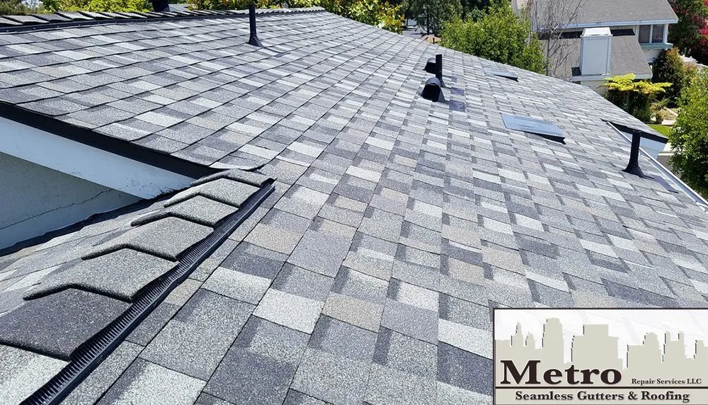 Slide of Metro Repair Services