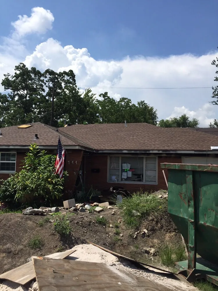 Slide of Metro Roofing