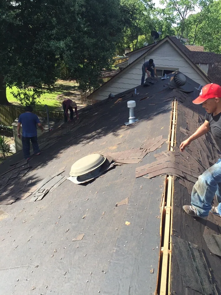 Slide of Metro Roofing